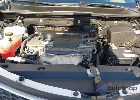 2013 Toyota Rav4 Xle z USA, uszkodzony, nr VIN 2T3WFREV3DW038020